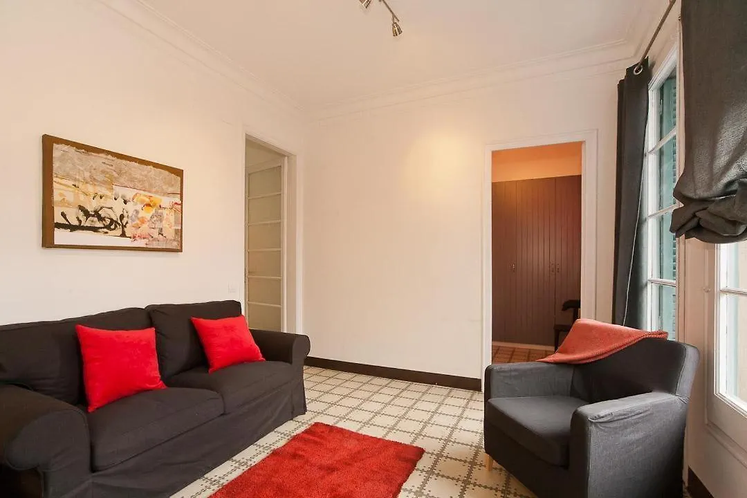 شقة Apartamento En Avenida Gaudi برشلونة إسبانيا
