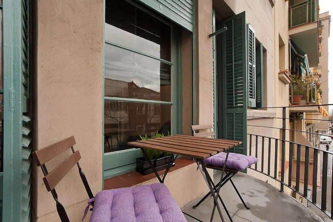 Apartamento En Avenida Gaudi برشلونة